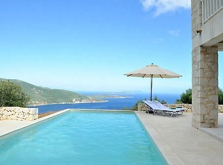 Urania Luxury Villas Pondi Exterior foto
